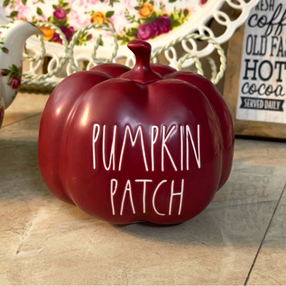 NWOT Rae Dunn Pumpkin Patch maroon ceramic pumpkin